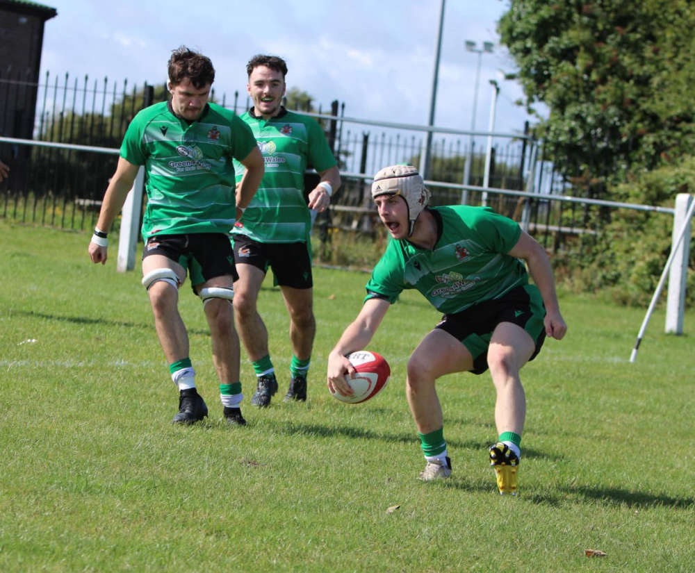 Perfect finish. Josh Edwards touches down, with Evan Prosser and Aled Rees in support. Pic: Judith Dutton.