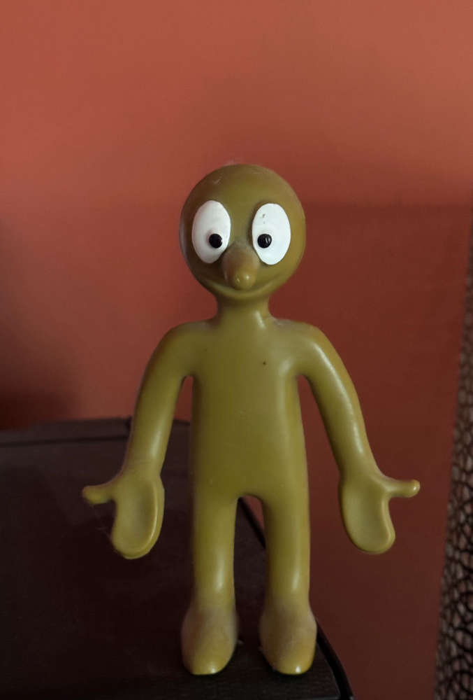 Morph, Stephen's desk companion