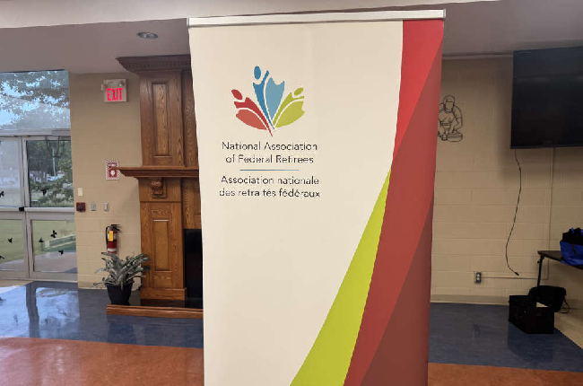 Federal retirees gather for food, networking at Kingston event