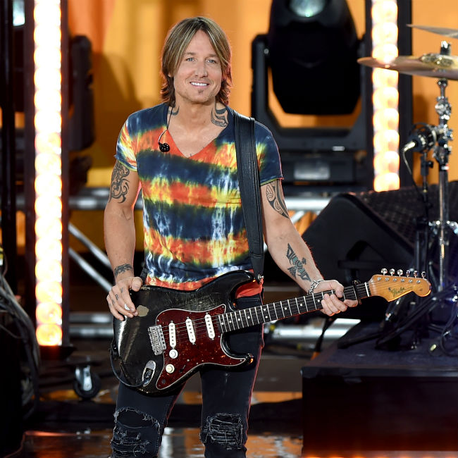 Keith Urban collaborates with Pink for new song Q Radio