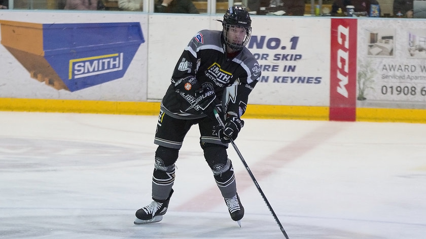 Russell Cowley returns as captain for MK Lightning - MKFM  - Radio  Made in Milton Keynes