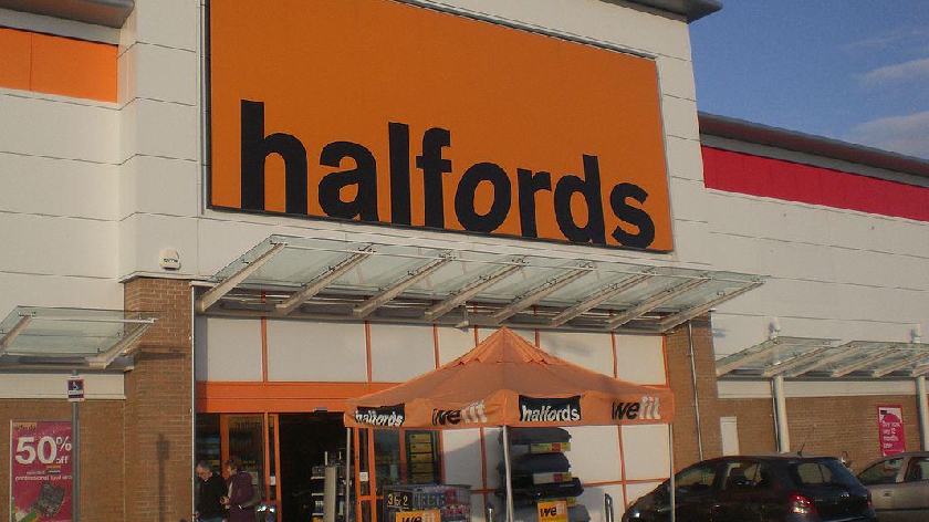 halfords store closures