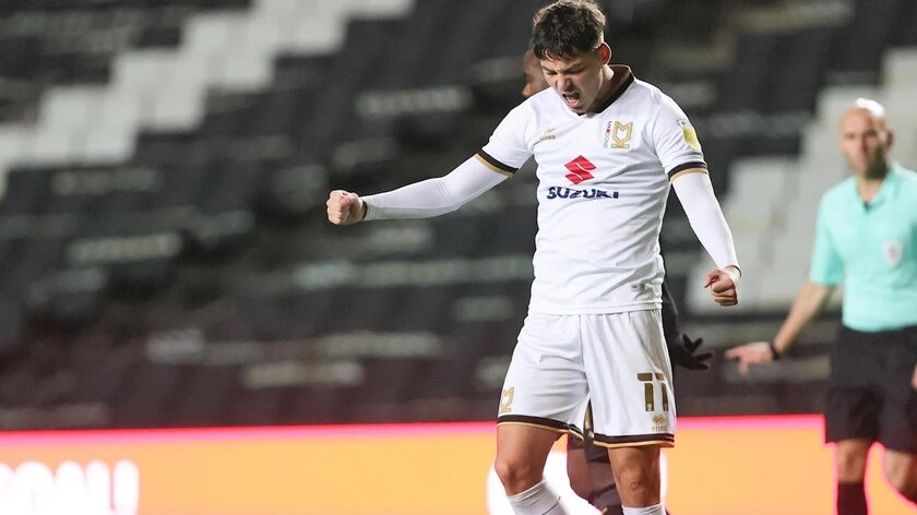 Experienced Defender Russell Martin Becomes MK Dons' First January