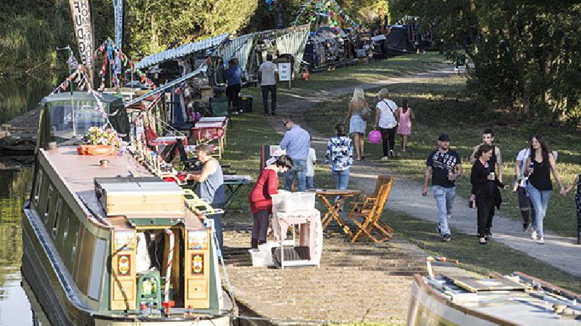 Quirky floating market offering unique crafts will be held in Milton Keynes - MKFM