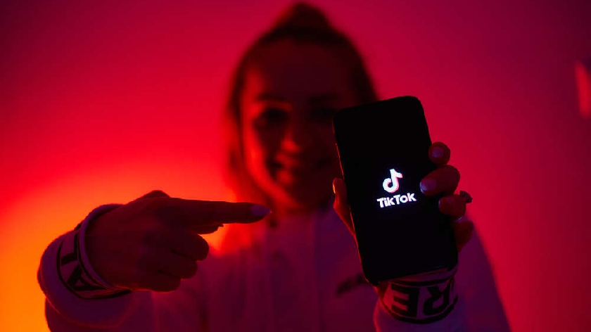 The pros and cons of TikTok for businesses