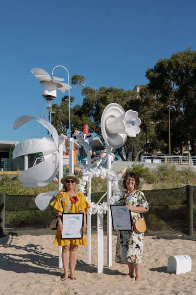 Golden Bay duo Sharon Baxter and Rachael Lemon with their sculpture Fanciful Floral Flurry (City of Rockingham)