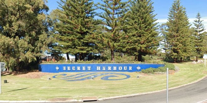 Secret Harbour tops ‘Savvy Shopper’ cohort in Australia Post online shopping report – 97.3 Coast FM