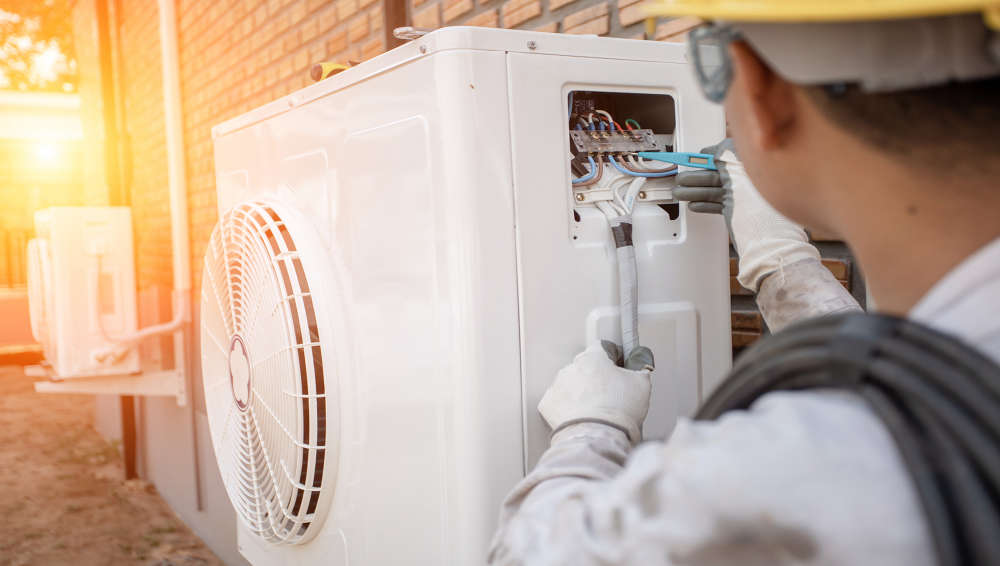 Heat pumps three times more efficient than gas boilers, electrification