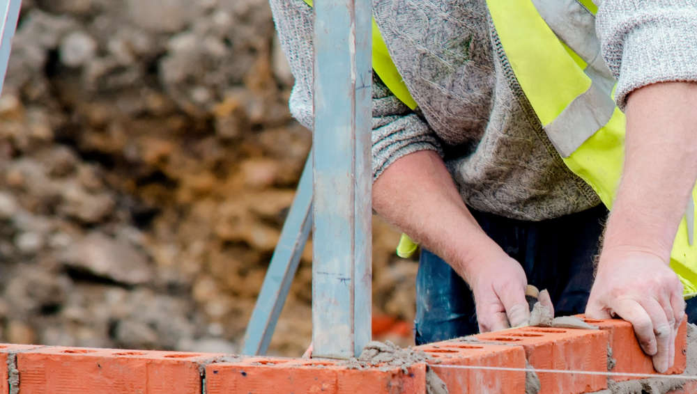 Labour backing builders not blockers, welcomed by FMB - Fix Radio