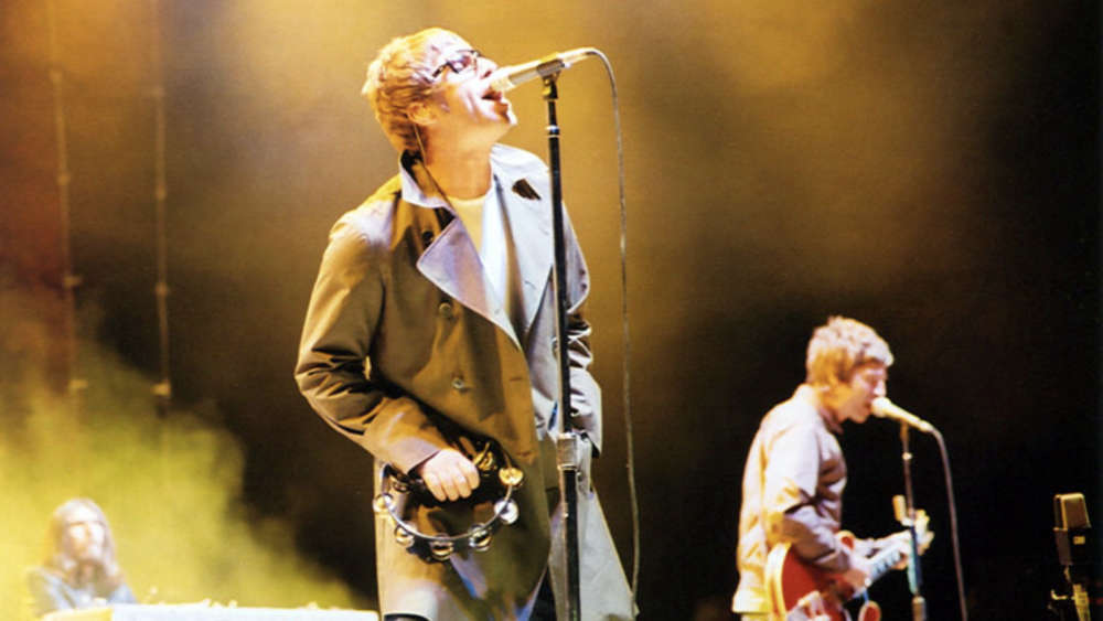 Liam and Noel Gallagher of Oasis performing in San Diego on September 18, 2005 by Will Fresch