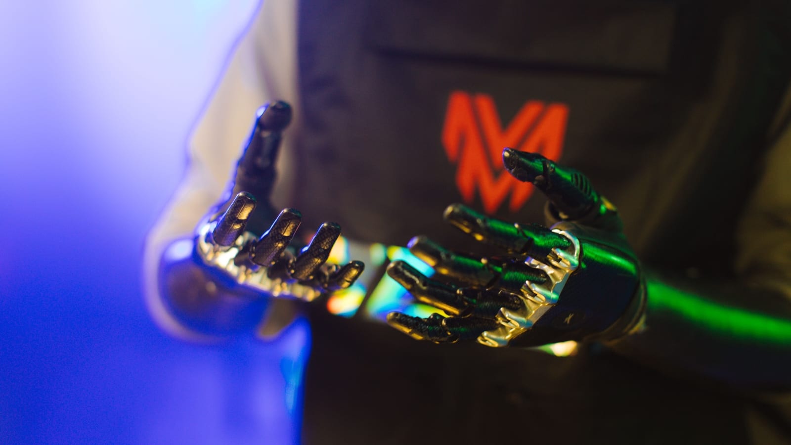 Exoskeleton hands