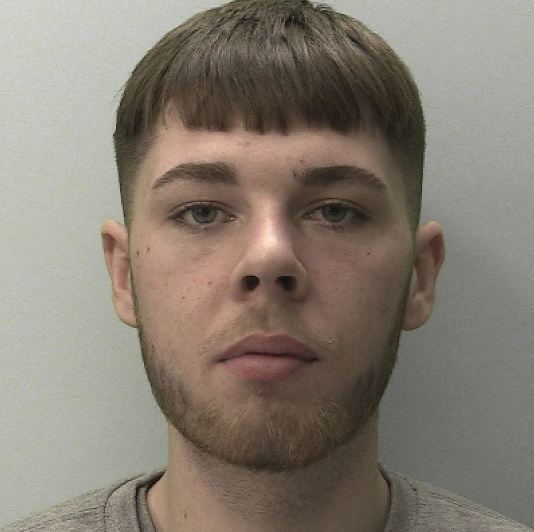 escaped-exeter-man-sought-radio-exe