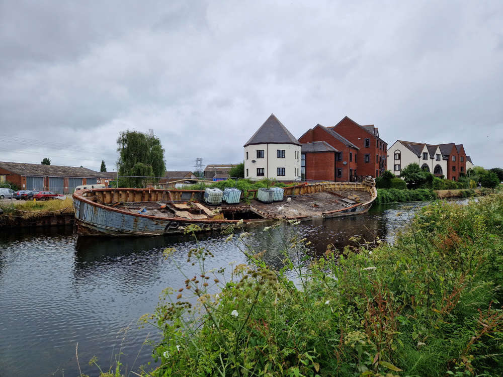 he hulk of the Marie Claire in Exeter Canal (Image courtesy: Guy Henderson)