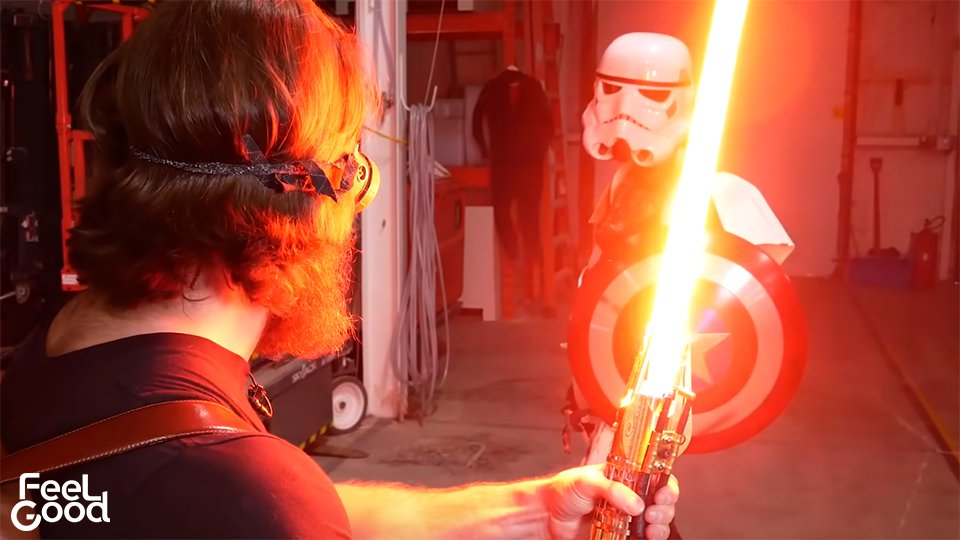 Star Wars' lightsaber - Dubai 92 