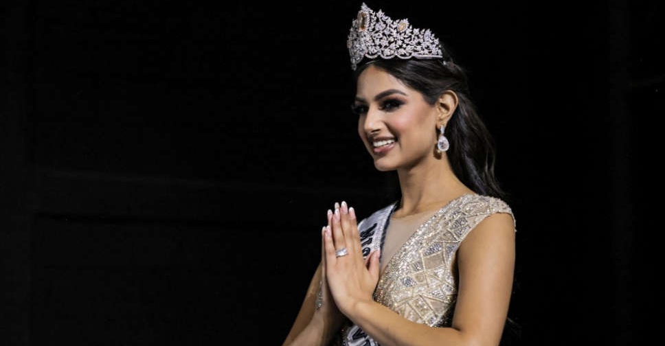 Indias Harnaaz Sandhu Crowned Miss Universe 2021 Dubai 92 The Uaes Feel Great Radio Station