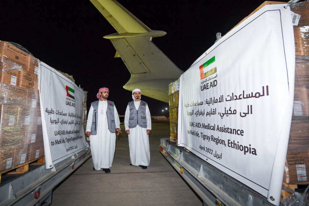 الإمارات ترسل طائرتين تحملان 34 طنا من المواد الغذائية والطبية إلى إثيوبيا وإقليم تيغراي