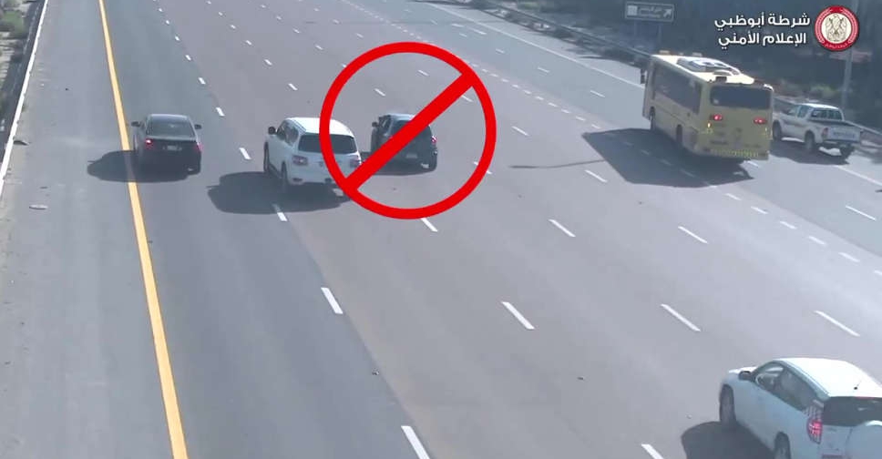 Watch: Motorists Warned Of Sudden Stop Accidents - Dubai 92 - The UAE's ...