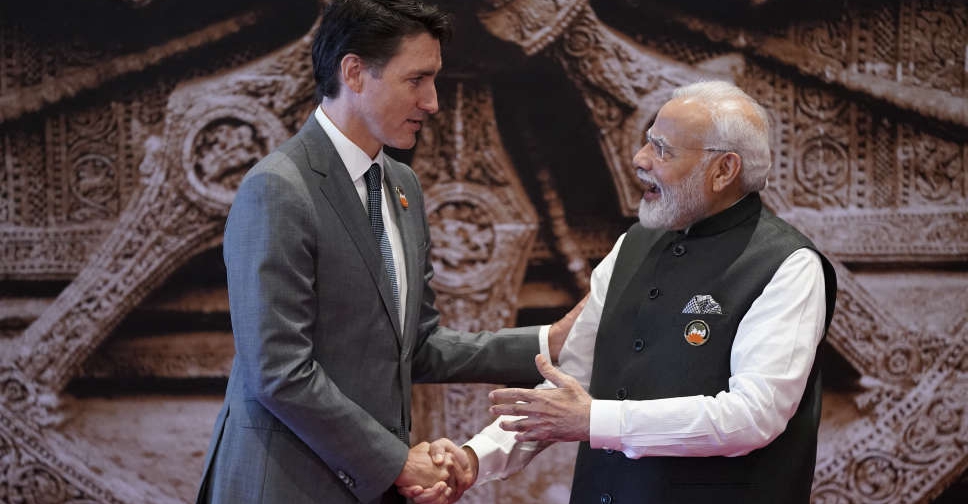 India stops new visas for Canadians as spat worsens