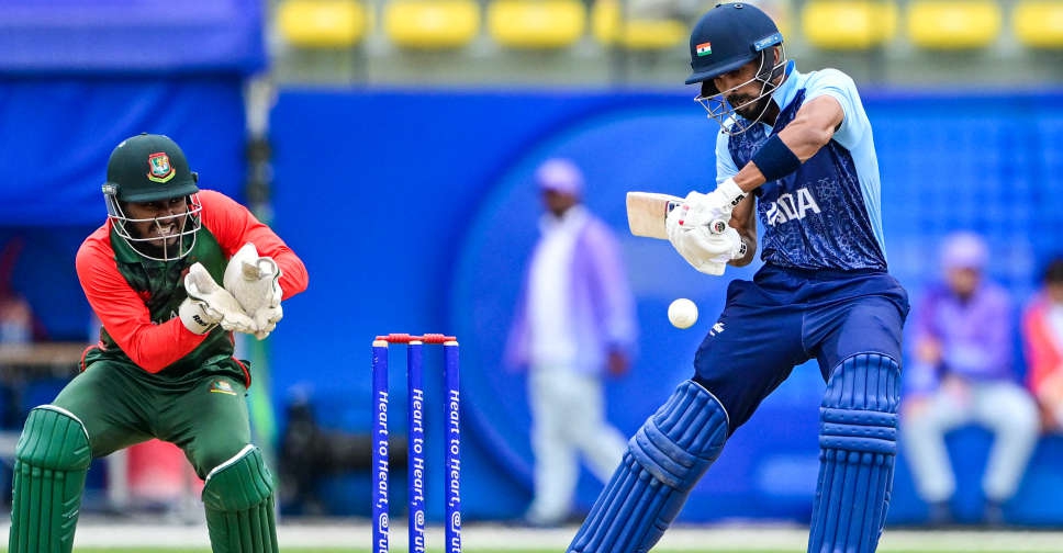 India thump Bangladesh to succeed in cricket gold medal decider