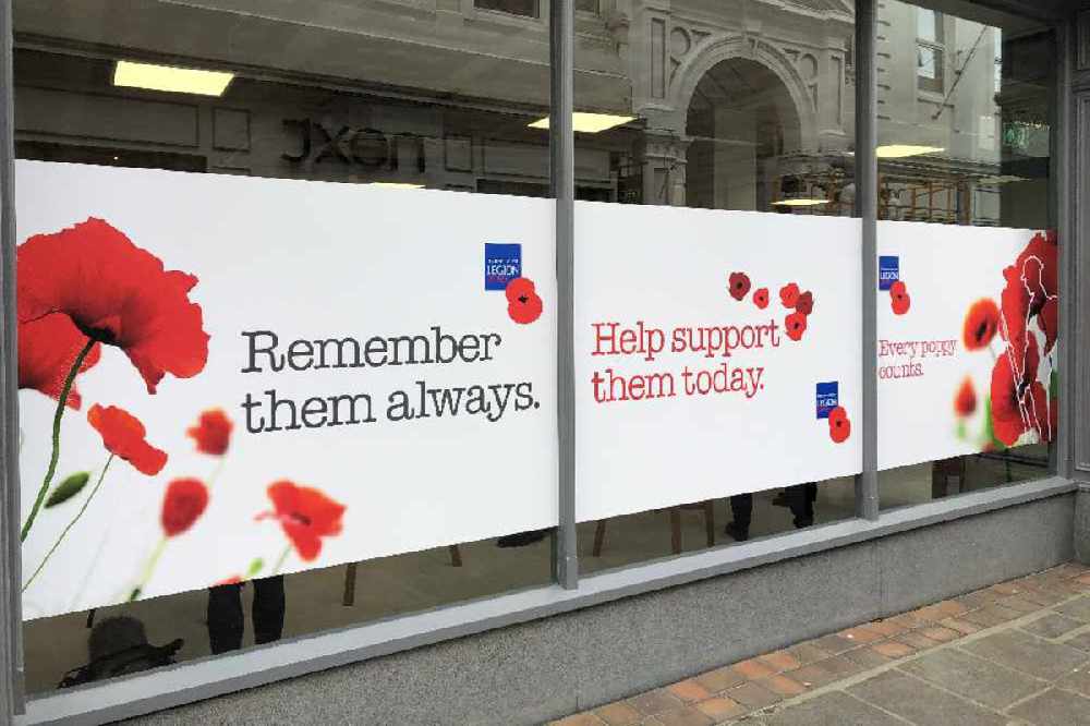 Town Hosts Pop-up Poppy Shop - Island FM