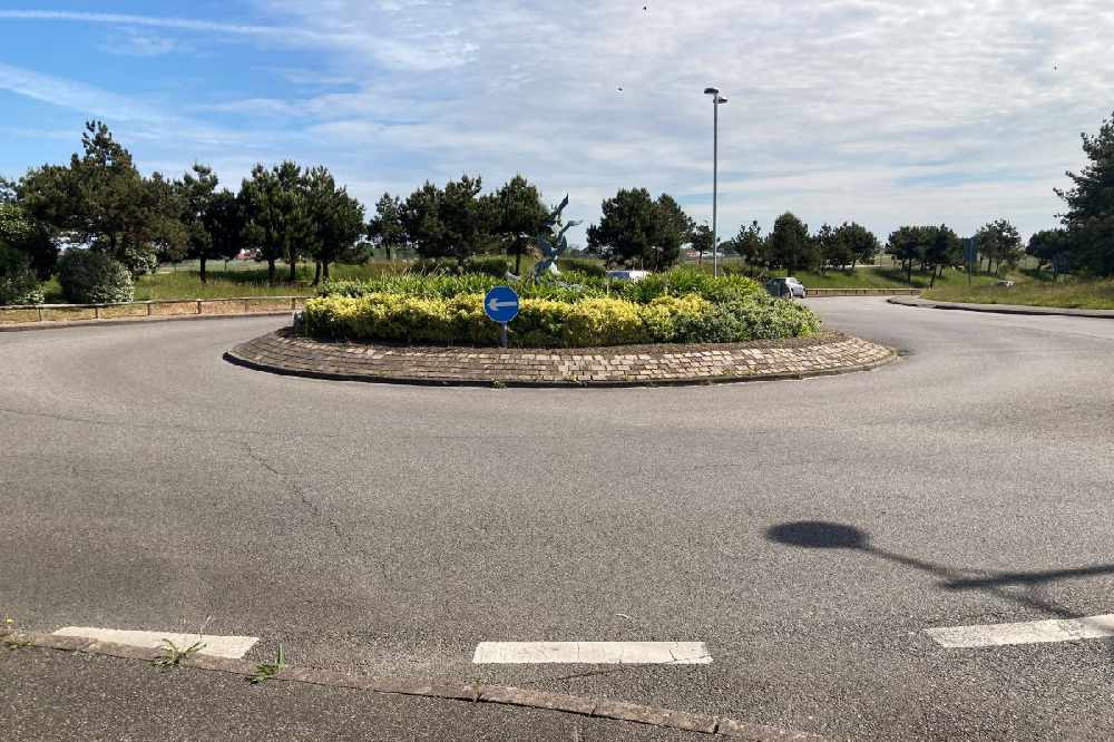 Ireland's Love Affair With Roundabouts Revealed - Midlands 103