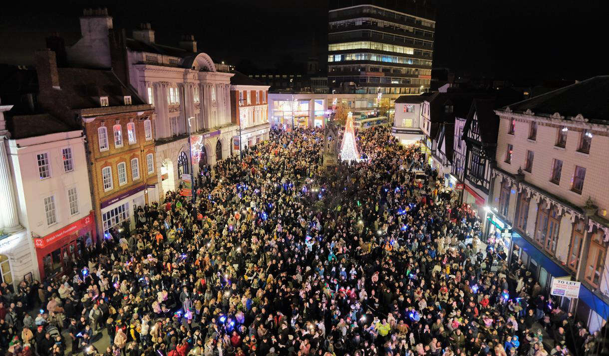 Maidstone Christmas Lights SwitchOn 2022 kmfm