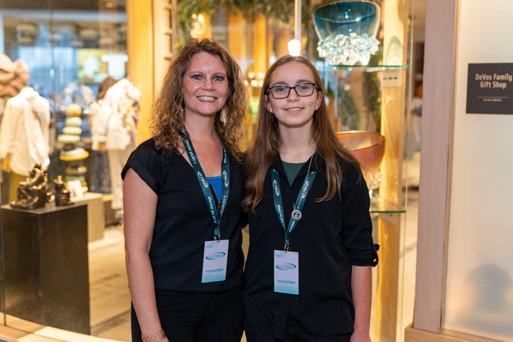 Volunteer with 91.3 WCSG at special events like the Father Daughter Banquet
