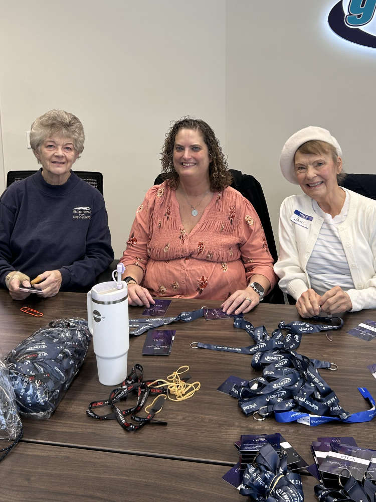 Volunteer behind the scenes at 91.3 WCSG