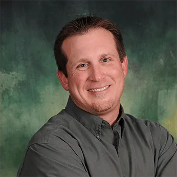 91.3 WCSG host Garrett Michaels