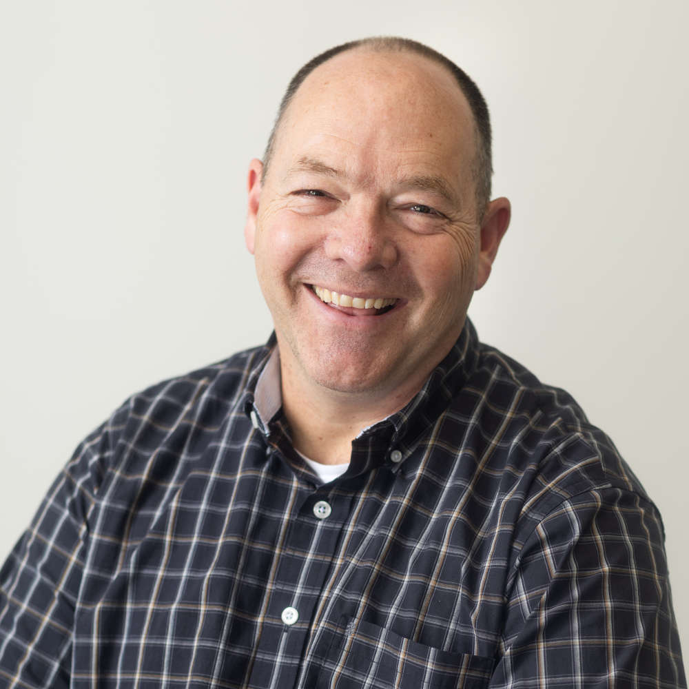 91.3 WCSG host Chris