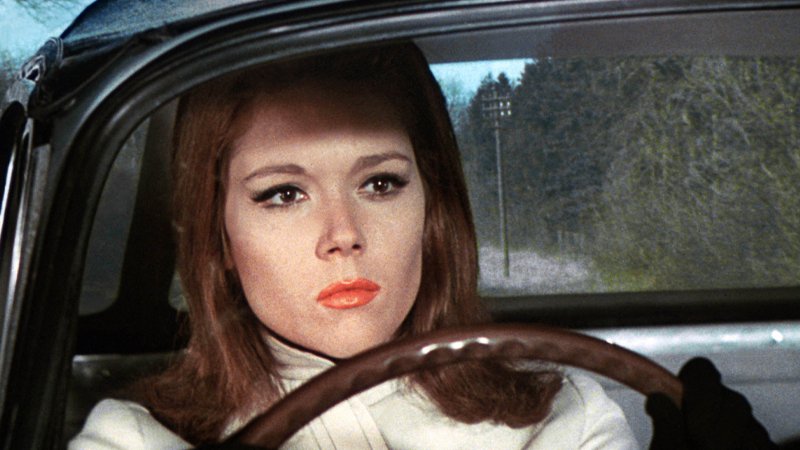 Bond Girl Avengers And Game Of Thrones Star Dame Diana Rigg Has Died