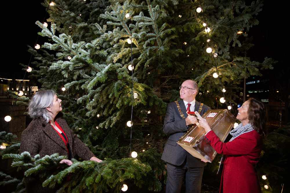 Christmas lights shine in Cork city Cork's 96FM