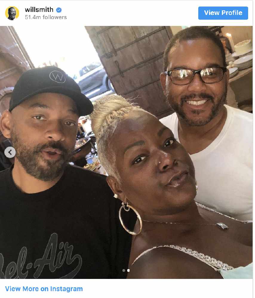 Will Smith shares rare photo with his twin siblings - LMFM