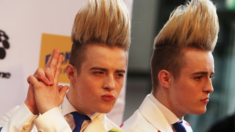 WATCH: Jedward reveal new look after shaving their heads for charity -  Dublin's FM104