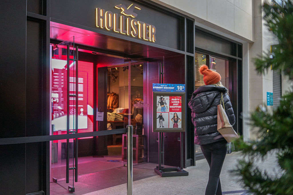 Hollister on sale ireland stores