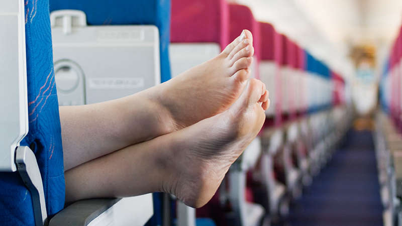 Best Flight Attendant Shoes (For Men & Women) ⋆ Expert World Travel