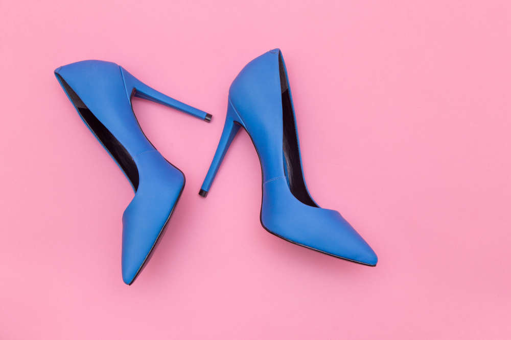 Expert reveals damage caused to feet from wearing heels - U105