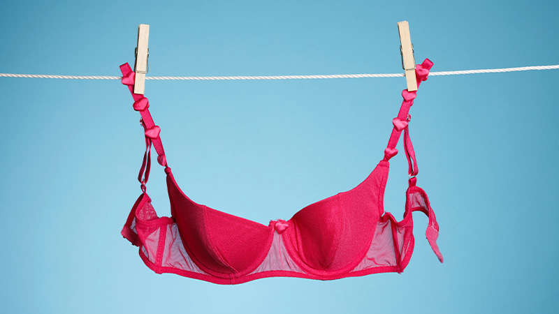 Bra expert reveals why you should wash your bra in the shower - Dublin's  FM104