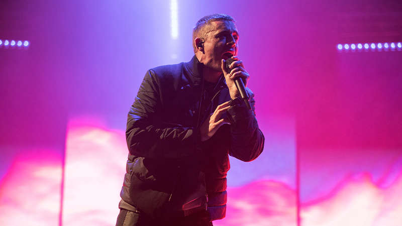 La famosa tía de Dermot Kennedy estaba entre la multitud en Thomond Park