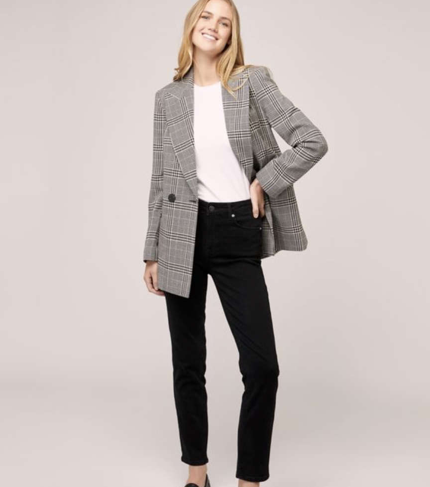 Bargain! Dunnes Stores Blazer Has Major Chanel Vibes