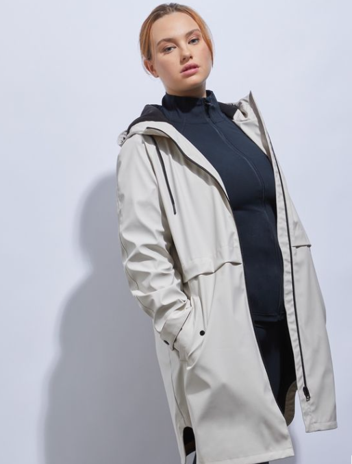 Fashion fans loving 'fabulous' Dunnes Stores fleece lined raincoat ...