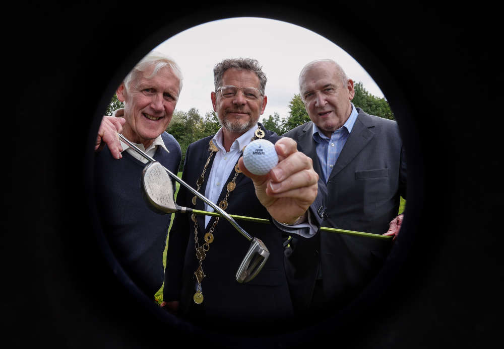 Football legends team up for Limerick golf classic