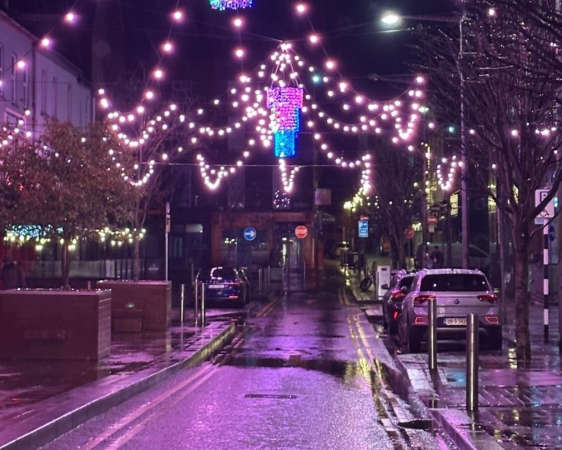 The new lighting has received a positive public reaction. 