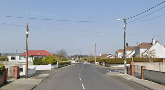 Residents in a busy Limerick residential pocket are fearing for their safety due to motorists treating the estate as a rat run. 