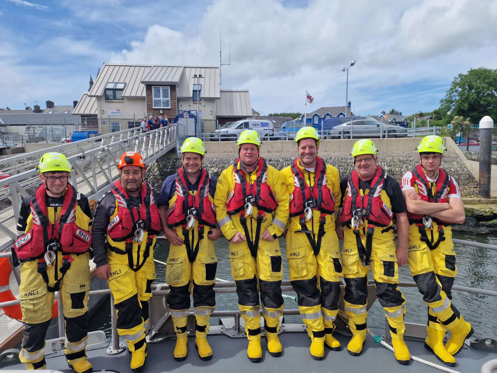 Rnli Rib Engine Castletownbere RNLI Lifeboat rescues rib in difficulty in West Cork ...