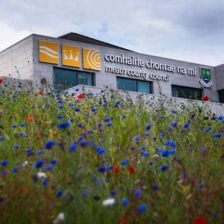 Council supports female councillors harrassed by sinister phone calls