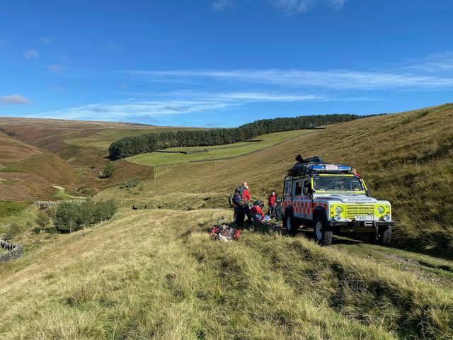 All in a day's work for Glossop Mountain Rescue Team - Quest Media ...