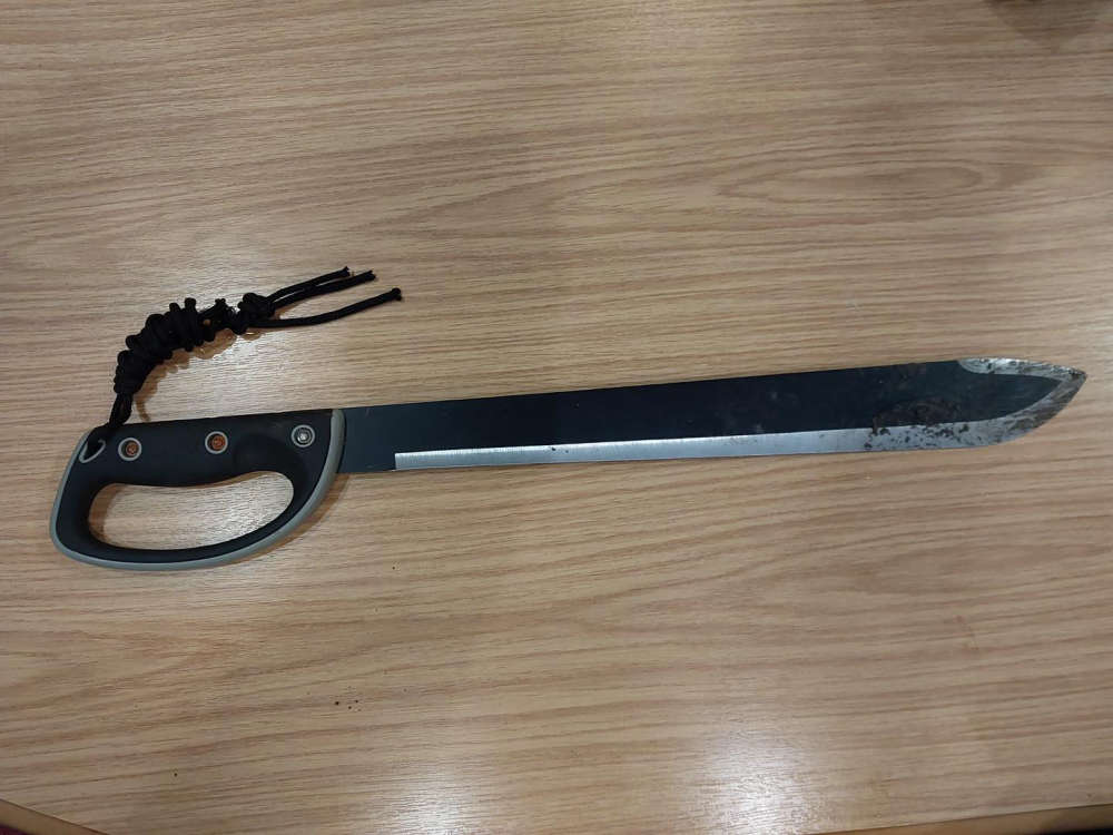 Large knife found near train station - Quest Media Network - Tameside Radio,  Tameside Reporter, Oldham Reporter, Glossop Chronicle