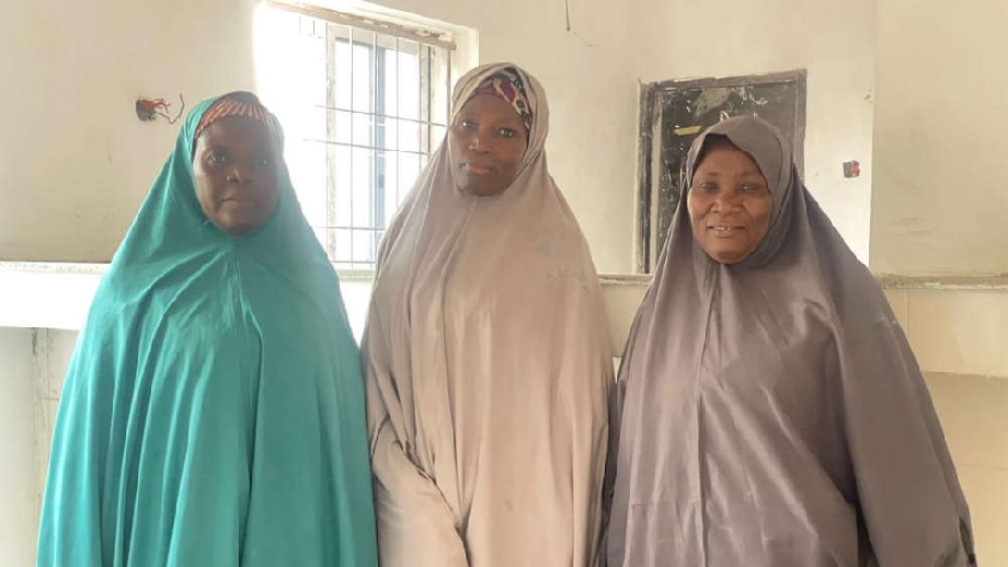From right, Khadija Yunusa, Ashiya Mukhtar Salihu and Habiba Ashir Dahiru