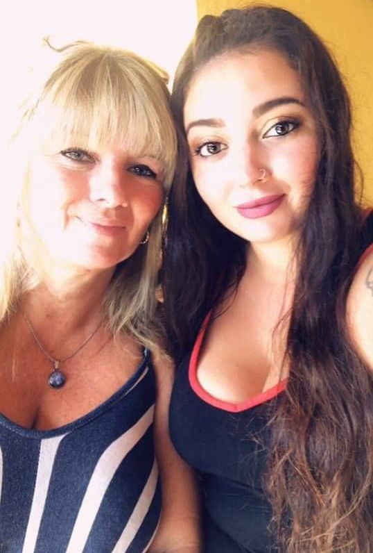 Eileen and daughter Zoe